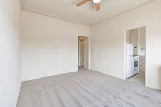 1261 Prospect St in San Diego, CA - Building Photo - Building Photo