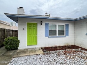 6213 Sunset Ave in Panama City Beach, FL - Building Photo - Building Photo