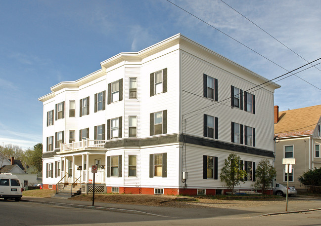 60 Quincy St in Manchester, NH - Foto de edificio - Building Photo