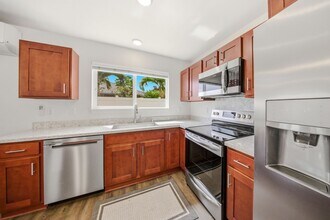 4139 Kenikeni Pl in Lihue, HI - Building Photo - Building Photo