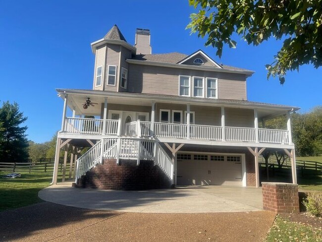 property at 2026 Cedarmont Dr