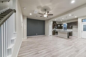 19602 Talley Valley Dr in Cypress, TX - Foto de edificio - Building Photo