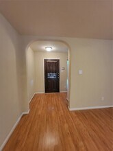 2414 Gwenfair Dr in Spring, TX - Foto de edificio - Building Photo