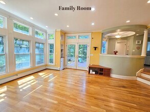 15 Hawthorne Ave in Arlington, MA - Building Photo - Building Photo