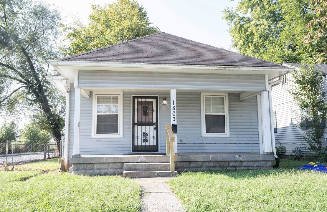1803 Wilcox St in Indianapolis, IN - Building Photo