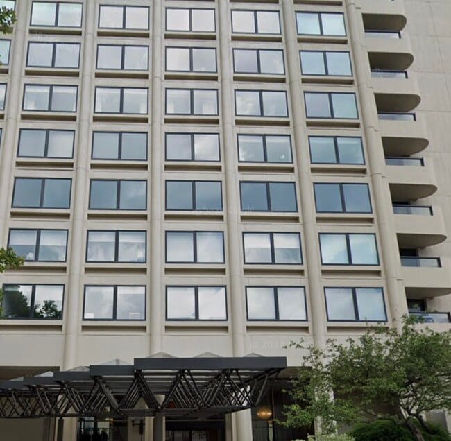 property at 85 E India Row