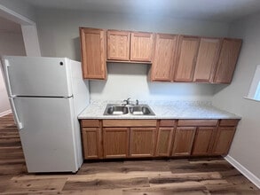 427 Fourth St, Unit 1 in Shenandoah, VA - Building Photo - Building Photo