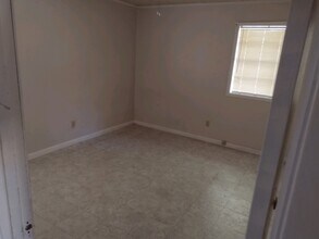 202 W Line Ave, Unit 202 in Ruston, LA - Foto de edificio - Building Photo