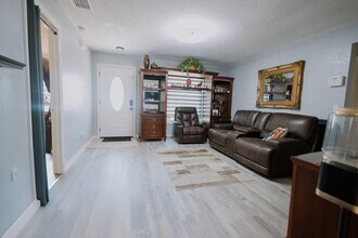 222 Trailview Way in Polk City, FL - Building Photo - Building Photo