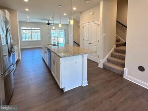 7585 Marston Way in Elkridge, MD - Building Photo - Building Photo