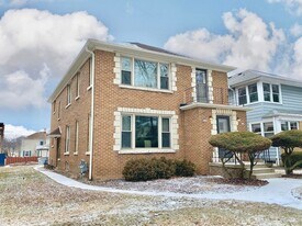 2787 N Sholes Ave in Milwaukee, WI - Building Photo