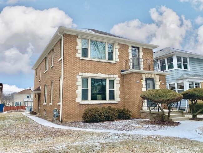 property at 2787 N Sholes Ave