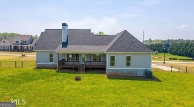 103 Sage St in Eatonton, GA - Building Photo - Building Photo