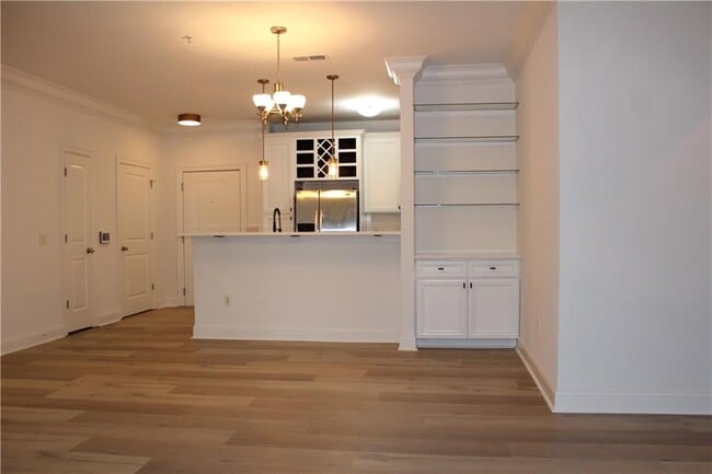 901 Abernathy Rd NE in Sandy Springs, GA - Building Photo - Building Photo