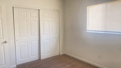 1684 Shirley Ct in Modesto, CA - Building Photo - Building Photo