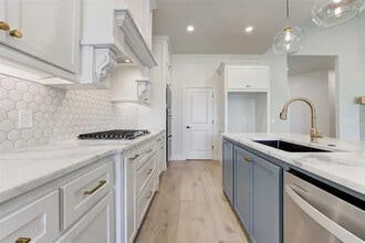 3007 Pescara Dr in Norman, OK - Foto de edificio - Building Photo