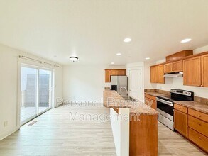 3114 NW 47th Dr in Camas, WA - Building Photo - Building Photo