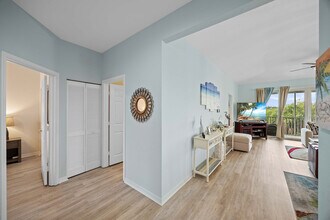 8365 Whisper Trace Way in Naples, FL - Building Photo - Building Photo