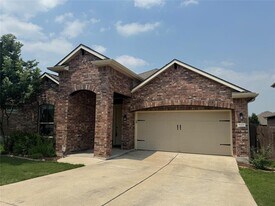 16420 Pienza Dr in Pflugerville, TX - Building Photo
