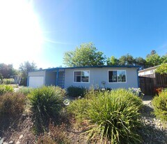 297 Cerro Romauldo Ave in San Luis Obispo, CA - Building Photo