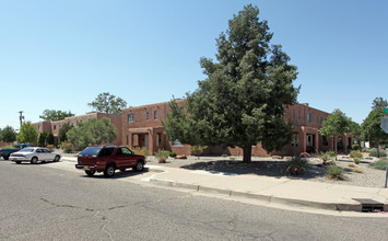 Ridgecrest Apartments in Albuquerque, NM - Building Photo - Building Photo