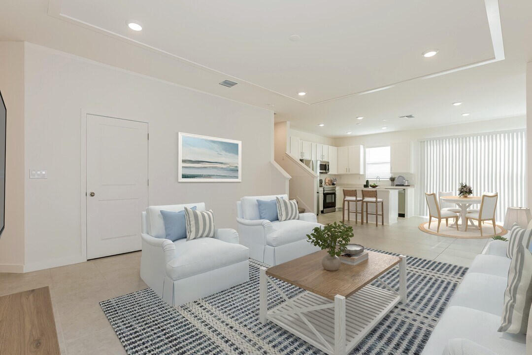 1475 Tristar Dr in Plant City, FL - Building Photo