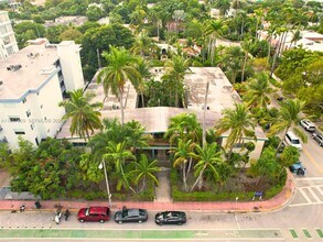 1770 Meridian Ave in Miami Beach, FL - Foto de edificio - Building Photo