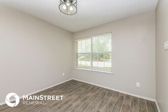 2120 Rose May Dr in Forney, TX - Foto de edificio - Building Photo