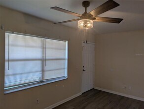 8944 TEMPLE TERRACE Hwy in Temple Terrace, FL - Building Photo - Building Photo