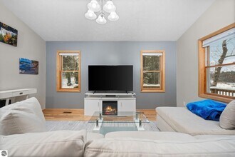 4365 S Vandervoight Dr in Traverse City, MI - Building Photo - Building Photo