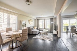 128 Emerald Coast Trl in Brampton, ON - Building Photo - Building Photo