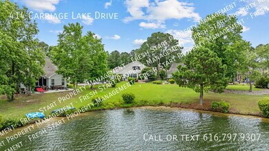 414 Carriage Lake Dr in Little River, SC - Building Photo - Building Photo