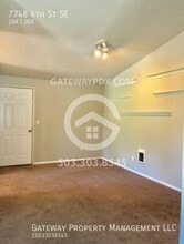 7748 6th St SE in Turner, OR - Building Photo - Building Photo