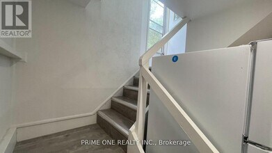 164 Meadowvale Rd in Toronto, ON - Building Photo - Building Photo