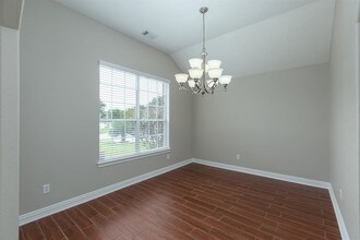 18114 Tabor Brook Dr in Humble, TX - Building Photo - Building Photo