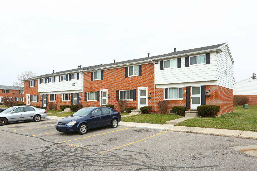 Sycamore Meadows Apartments in Ypsilanti, MI - Building Photo