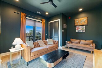 722 Mcferrin Ave in Nashville, TN - Building Photo - Building Photo