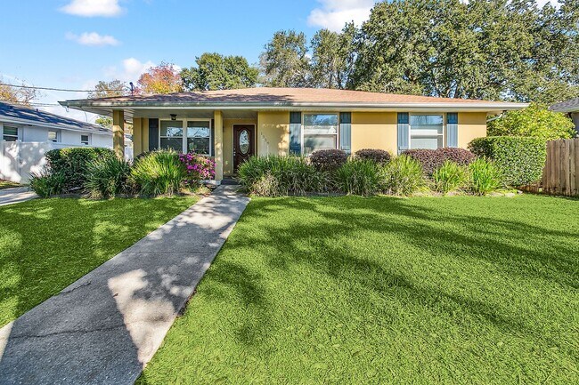 1339 Riviera Ave in New Orleans, LA - Building Photo - Building Photo