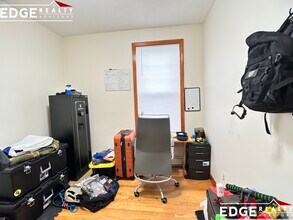 4 Dighton St, Unit 2 in Boston, MA - Building Photo - Building Photo
