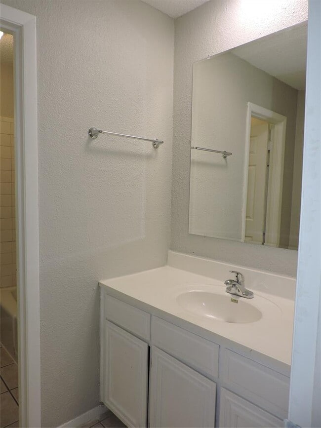 8509 Fathom Cir in Austin, TX - Building Photo - Building Photo