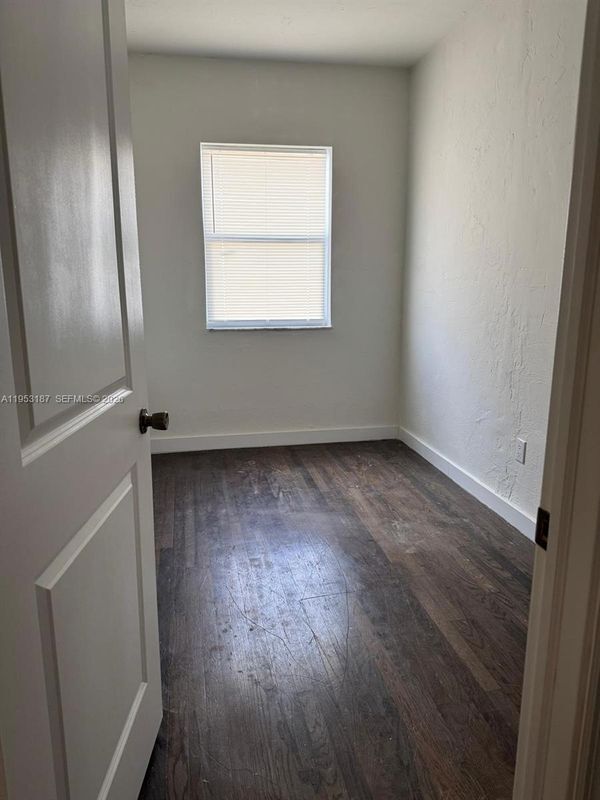 1614 Jefferson Ave in Miami Beach, FL - Foto de edificio - Building Photo