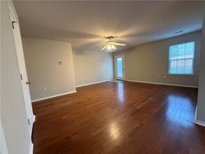 3301 SW Deerfield Blvd in Bentonville, AR - Building Photo - Building Photo