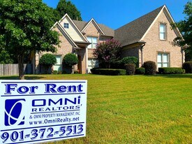 9168 Huntington Oak Dr in Cordova, TN - Building Photo