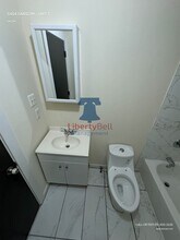 5454 Sansom St in Philadelphia, PA - Building Photo - Building Photo