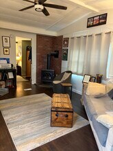 20 Stanley St in Charlestown, NH - Foto de edificio - Building Photo