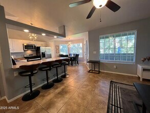 255 S Kyrene Rd in Chandler, AZ - Building Photo - Building Photo