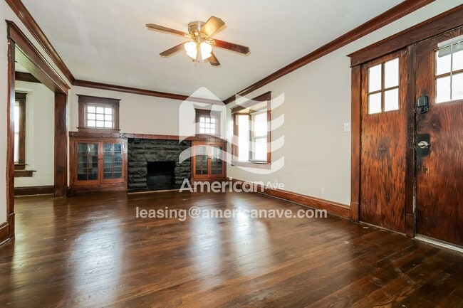 3743 Flora Ave in Kansas City, MO - Foto de edificio - Building Photo