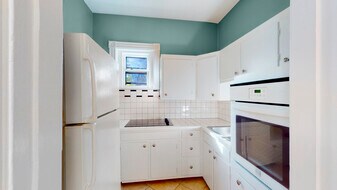 119 Park St, Unit 119 Park Street in Brookline, MA - Building Photo