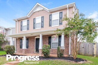 10057 Chariden Dr in Cordova, TN - Building Photo - Building Photo