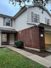 839 Westwood Glen Ln in Houston, TX - Building Photo - Building Photo
